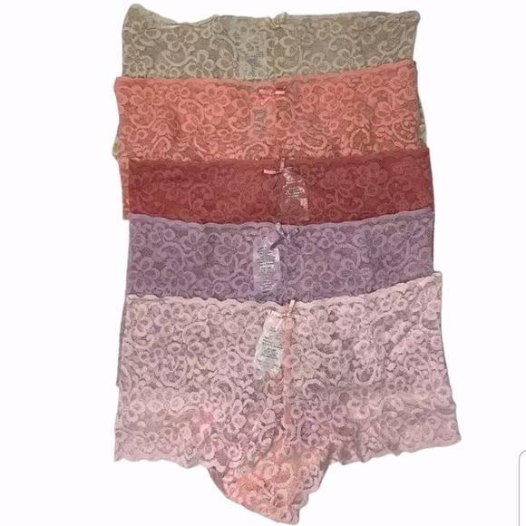 No Boundaries Other - NWT-5 Pack-Low Rise Lace Cheeky Brief Panties